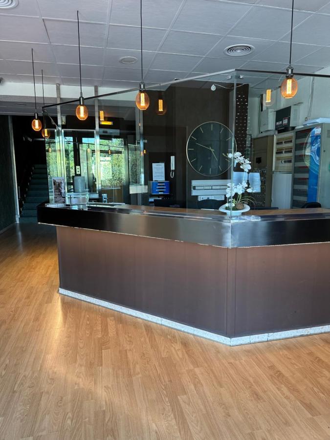 Aparthotel Montcada 외부 사진